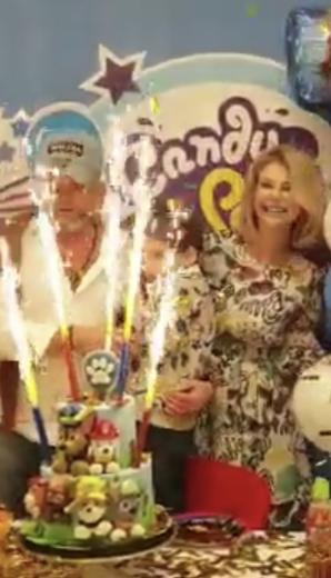 [VIDEO] Feta Mai i Krzysztofa Rutkowskich w amerykańskim stylu na 6 urodziny synka Krzysia!