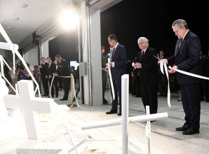 [VIDEO] Premier w Toruniu: to miejsce jest nie tylko miejscem pamięci. Jest przede wszystkim miejscem prawdy o tych, którzy nie wahali się, ryzykując życie, ratować innych