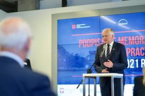 95 mln euro na rozbudowę fabryki pojazdów ciężarowych w Niepołomicach