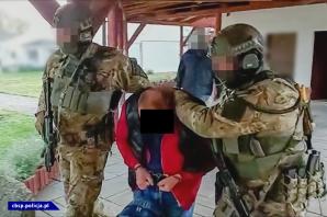 [VIDEO] Rozbity gang okradający podróżnych w pociągach