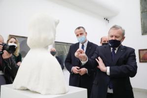 Wernisaż wystawy „Vilhelm Hammershøi. Światło i cisza”. Wizyta wicepremiera Glińskiego w Muzeum Narodowym w Poznaniu. Wystawa została zorganizowana we współpracy z muzeami Danii, Francji, Norwegii i Niemiec