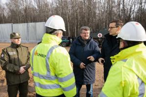 [VIDEO] Powstaje zapora na granicy polsko-białoruskiej