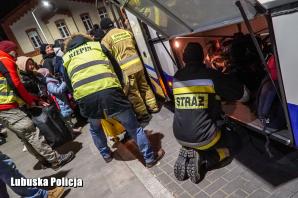 [VIDEO] Uciekający przed wojną mogą na nas liczyć! Lubuska policja niesie pomoc uchodźcom z Ukrainy