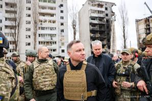 [VIDEO] Prezydenci Polski, Estonii, Litwy i Łotwy w Ukrainie