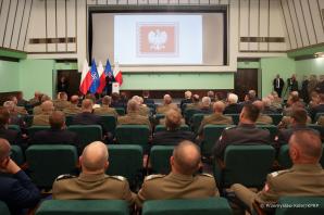 [VIDEO] Odprawa kierowniczej kadry MON i SZ z udziałem Prezydenta RP. Przed szczytem NATO w Madrycie