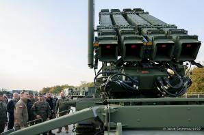  [VIDEO] Najnowocześniejszy na świecie system PATRIOT już w Polsce. Prezentacja z udziałem Prezydenta Andrzeja Dudy Ministra Obrony Narodowej Mariusza Błaszczaka