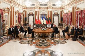 [VIDEO] W stolicy Ukrainy w ramach Trójkąta Lubelskiego spotkali się Prezydenci Polski, Ukrainy i Litwy