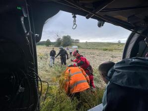 [VIDEO] Policyjne śmigłowce na ratunek powodzianom