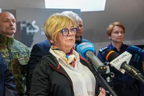 [VIDEO] Briefing prasowy ministra Czesława Siekierskiego na przejściu granicznym w Barwinku