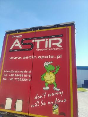 BIURO RUTKOWSKI wyznacza 50 tys. zł nagrody! Z parkingu pod Wrocławiem zniknęła ciężarówka z akumulatorami do aut elektrycznych!