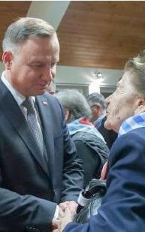 Spotkanie Pary Prezydenckiej z ocalałymi więźniami obozu zagłady