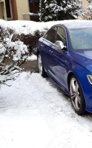 [VIDEO] Kryminalni rozbili gang oszustów podających się za policjantów. Grupa działała na terenie Wielkiej Brytanii i Polski