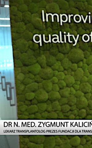 [VIDEO] Płuca do przeszczepu dzięki innowacyjnemu urządzeniu mogą być utrzymane przez pół doby w warunkach fizjologicznych. Taka procedura medyczna bywa ostatnim ratunkiem po ciężkim przebiegu COVID-19