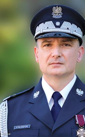 Gdy świat stoi otworem. O przestępczości międzynarodowej i międzynarodowej współpracy Policji (Hiszpania, Niemcy, Czechy, Słowacja, Litwa, Łotwa, Włochy, Holandia, UK, Estonia, Gruzja, Armenia, USA, RPA, Australia) 