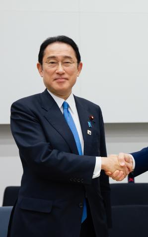 Spotkanie szefa polskiego rządu z premierem Japonii w Brukseli kolejnym elementem działań premiera na rzecz budowy solidarności z Ukrainą i zdecydowanej postawy świata wobec rosyjskiej agresji 