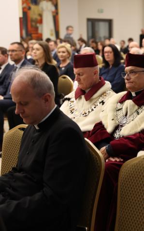 [VIDEO] Szef MEiN w Krakowie: Nie ma lepszego autorytetu niż Jan Paweł II