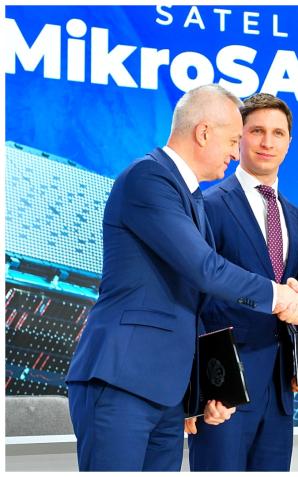 [VIDEO] Nowe zdolności Wojska Polskiego. Umowa na dostawę Satelitarnego Systemu Obserwacji Ziemi w programie MikroSAR podpisana