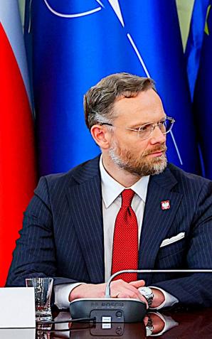 Prezydent Karol Nawrocki zwołał Radę Bezpieczeństwa Narodowego po naruszeniu polskiej przestrzeni powietrznej