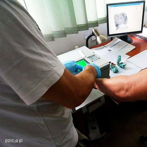 [VIDEO] Swoją ofiarę napadli w lesie! 