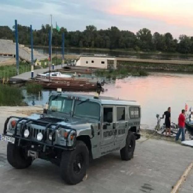 Toruń: Ludzie Krzysztofa Rutkowskiego szukali ciała zaginionego Remigiusza Baczyńskiego w Wiśle. Agenci sprawdzą kolejne miejsca