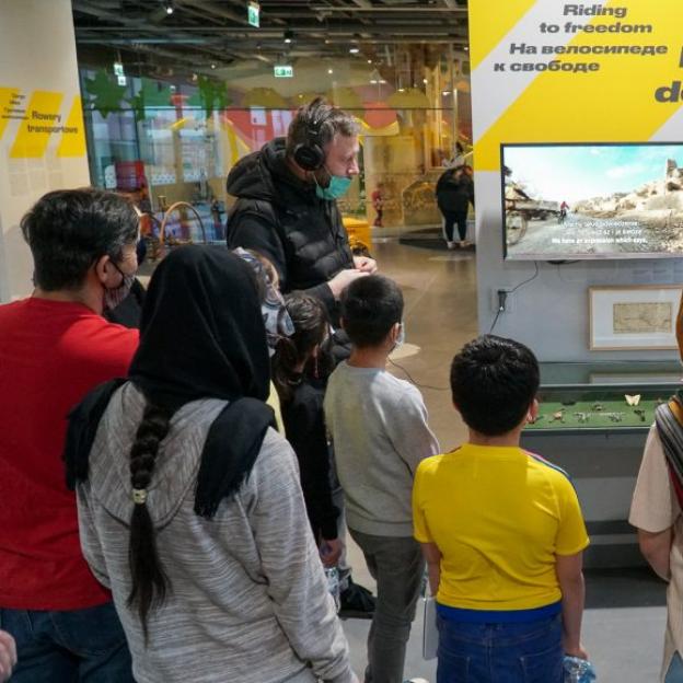 Caritas Polska dla dla afgańskich dzieci mieszkających w ośrodku w Lininie