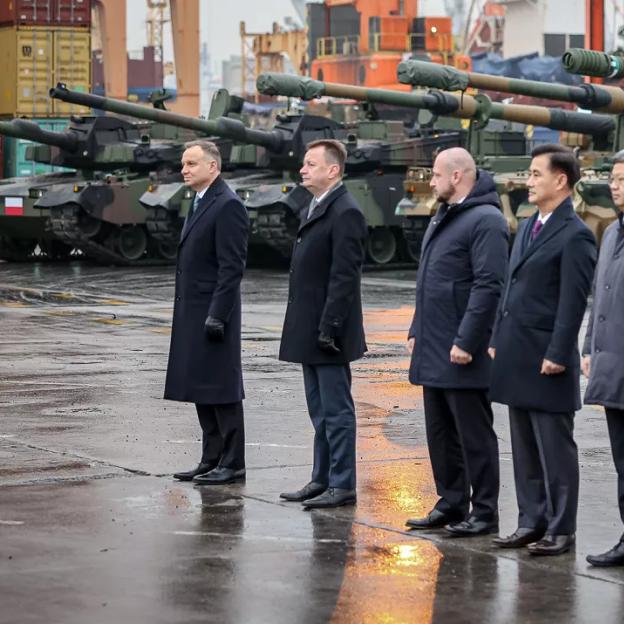 [VIDEO] Prezydent, Wicepremier, oraz Szef BBN: Południowokoreańskie uzbrojenie dla polskiej armii już w Polsce.
