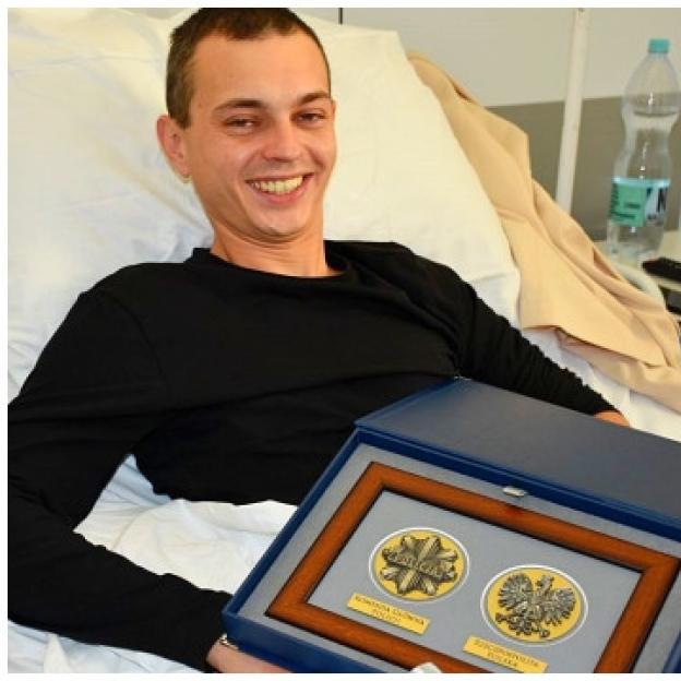 [VIDEO] Policjanci wypełniają słowa roty ślubowania, a życie ludzkie ma dla nich największą wartość