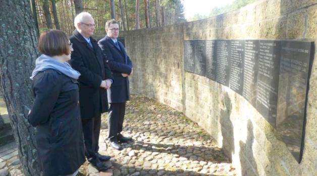 [VIDEO] Promocja publikacji: Sowiecki aparat represji wobec litewskiego i polskiego podziemia 1944–1945 w Wilnie i Kownie,22-23 marca 2017 roku