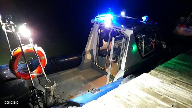 Rzeszów: Wznowiono poszukiwania mężczyzny na Jeziorze Solińskim