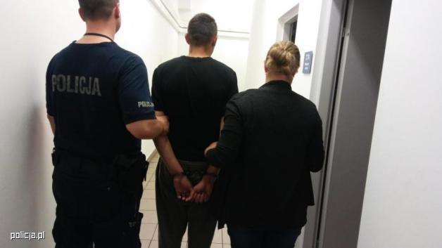 Rzucił się z nożem na policjanta 