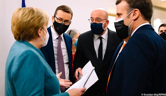 [VIDEO] Premier: Ustaliliśmy dobry rozdział tych dwóch tematów praworządności, budżetu i mechanizmów w Unii Europejskiej