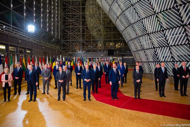 [VIDEO] Premier w Brukseli: UE może działać w granicach przyznanych kompetencji