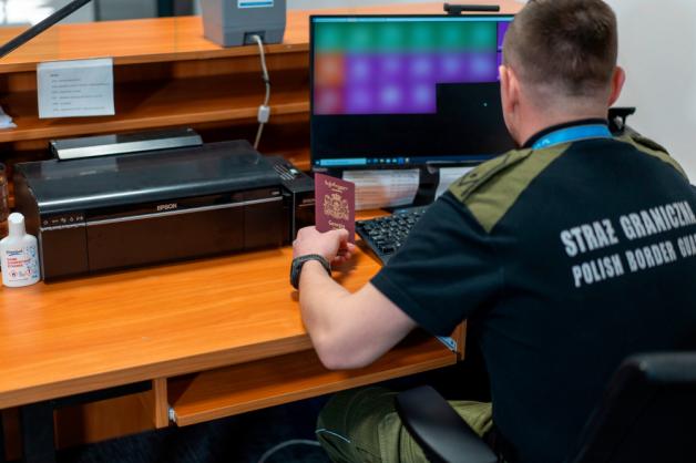 Kolejny Gruzin zatrzymany na lotnisku, dodatkowo Polka