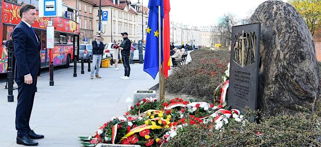 Minister Sprawiedliwości upamiętnił ofiary zbrodni katyńskiej