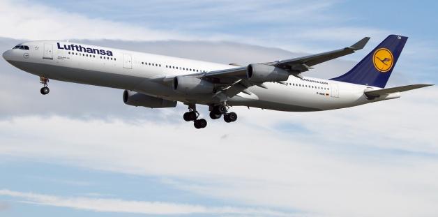 Lufthansa planuje znaczne redukcje w liczbie połączeń z i do Polski.